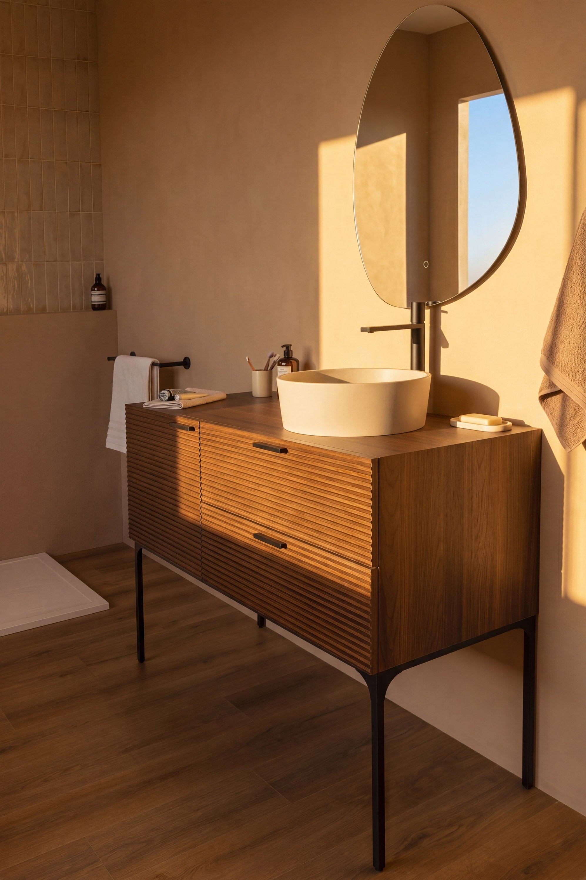 meuble salle de bain sur pieds couleur noyer