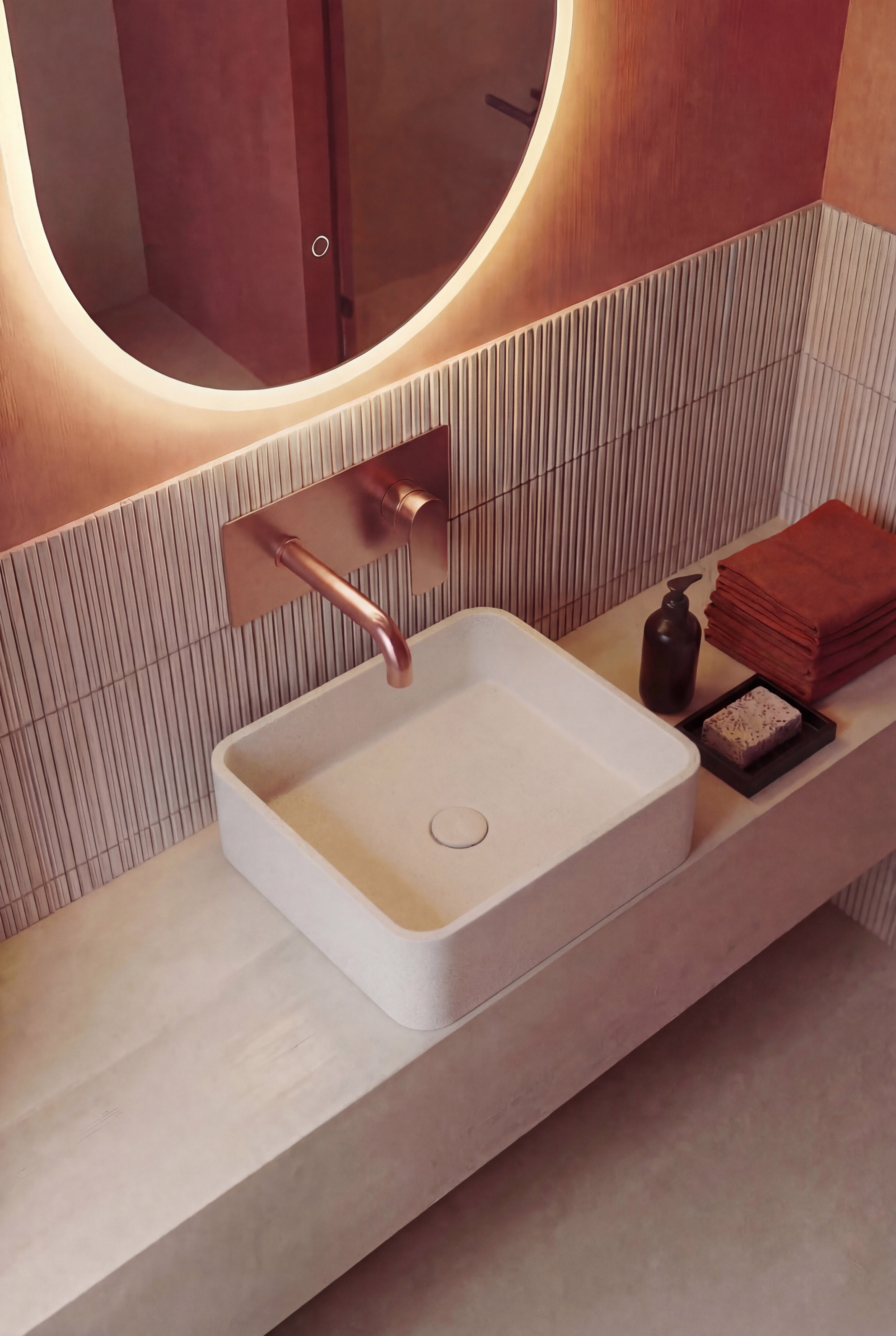 vasque beige